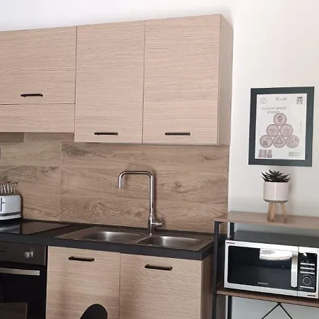 Appartement Llimo House *