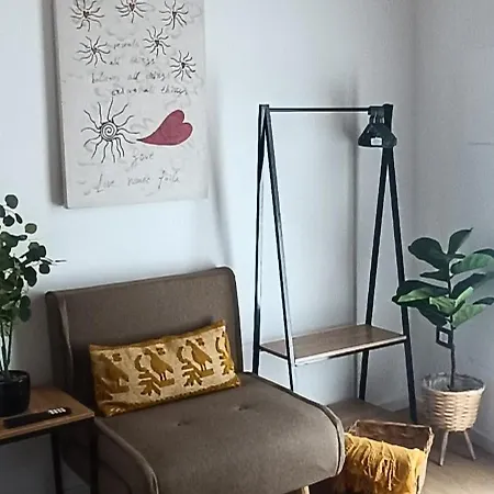 Llimo House *