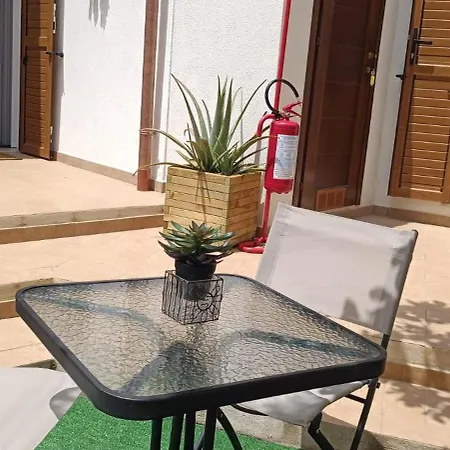 Llimo House Appartement *